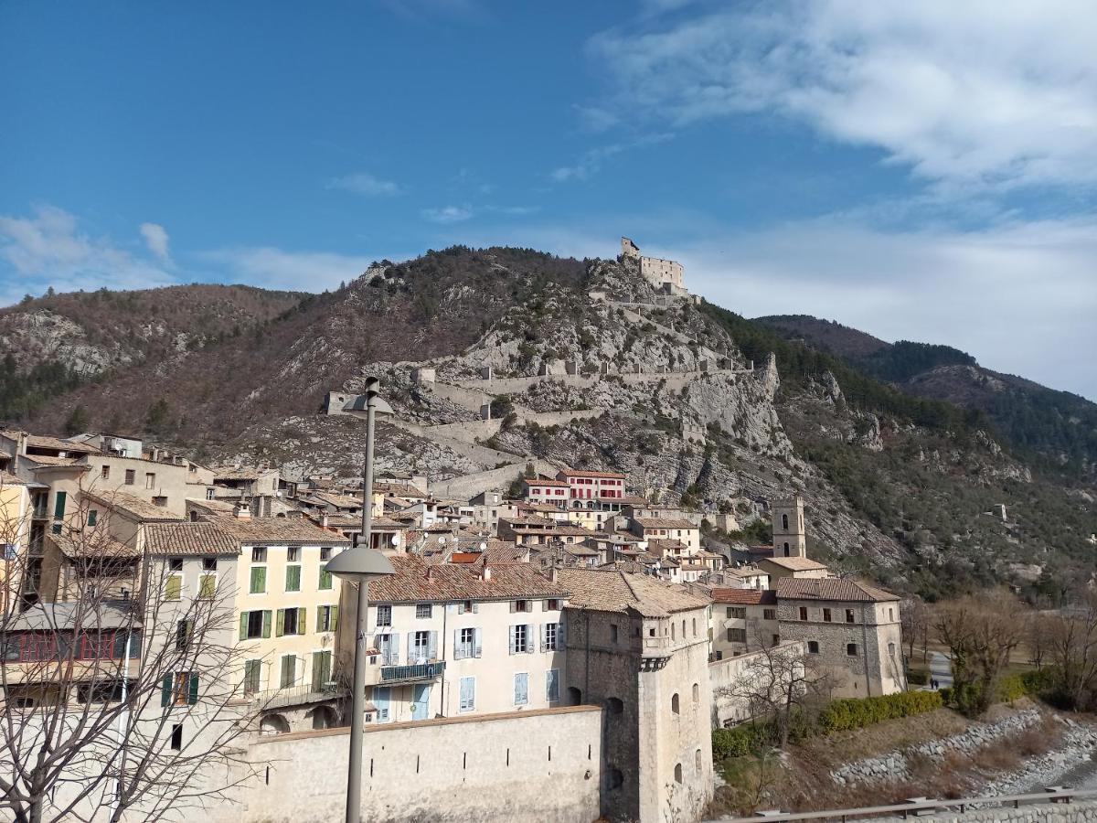 Hotel Le Vauban Entrevaux Kültér fotó